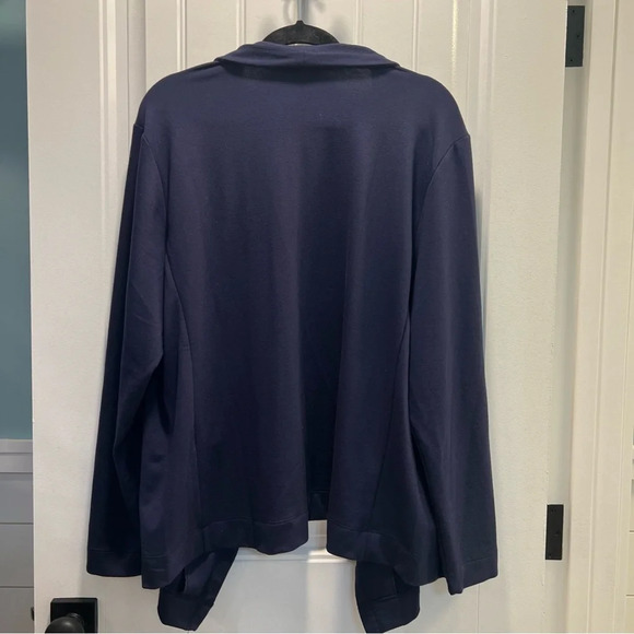 Weekends by Chicos Navy Open Drape Front Long Sleeved Cardigan. Size 3. - Picture 3 of 14